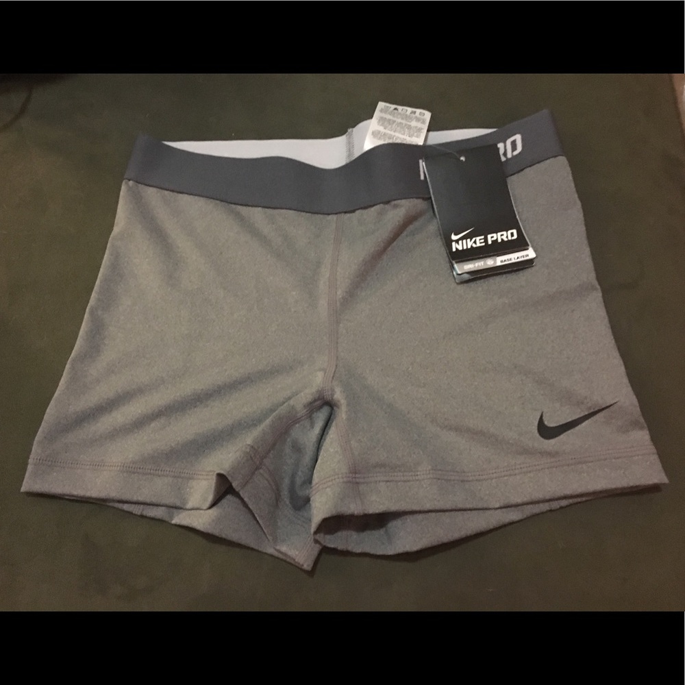 Nike Pro DriFit Base Layer shorts NWT size M gray